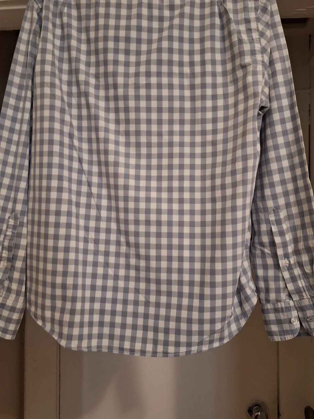 Women's Gray And White Gingham Button-Down Shirt